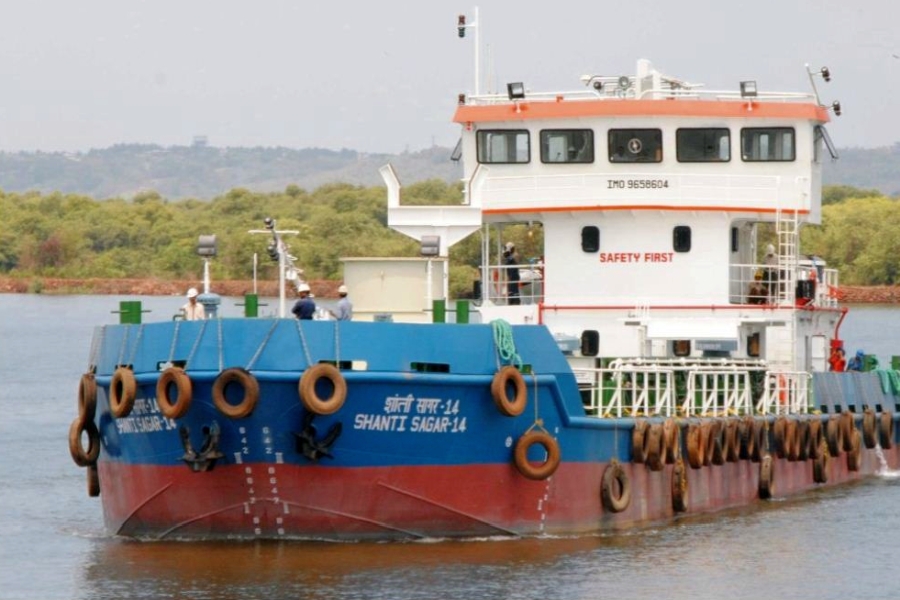 Hopper Dredger